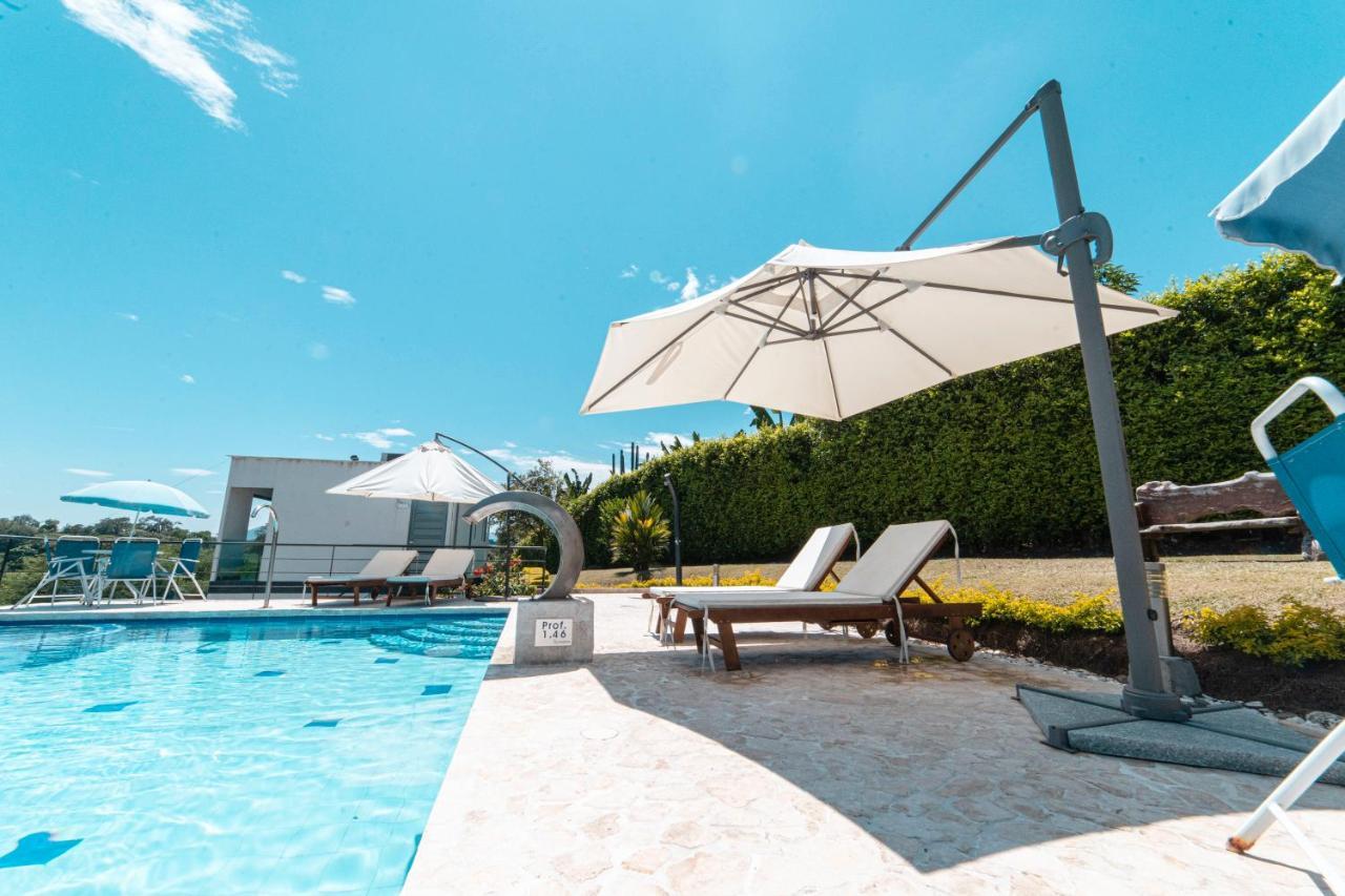 Hotel Syvanna Wellness And Spa Cerritos Exterior foto